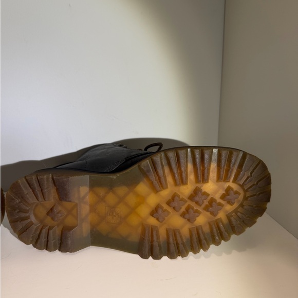 Vintage Dr Martin Black Leather Boots - Picture 5 of 9